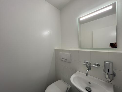 1435_65b8dc9d319886.38649394.jpg